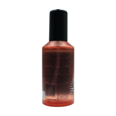 Sticlă de Uppercut Deluxe Clay Spray de 150ml, spray texturizant cu argilă.